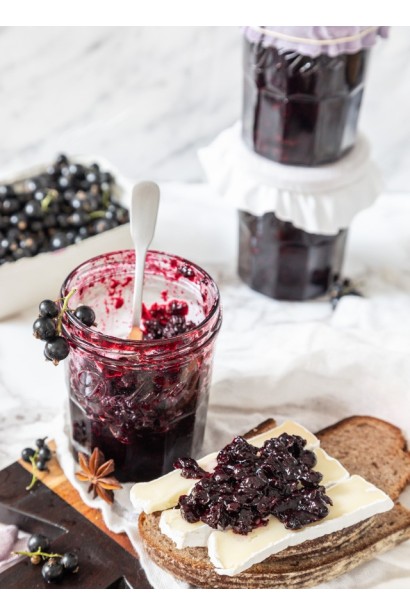 Варення з ягід смородини Фараон